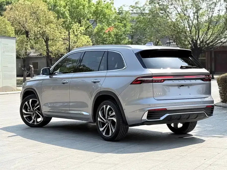 Geely Monjaro Xingyue L 2021 2.0TD DCT EVO 2WD Smart Edition 2023 — миниатюра 4