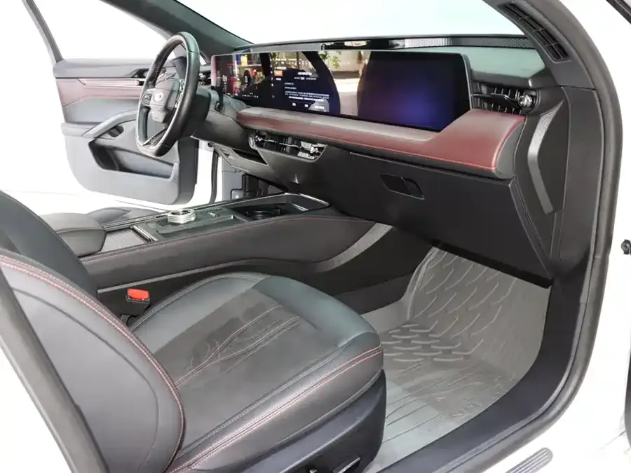 Ford Mondeo Mondeo 2022 EcoBoost 245 Extreme Edition 2023 — миниатюра 4