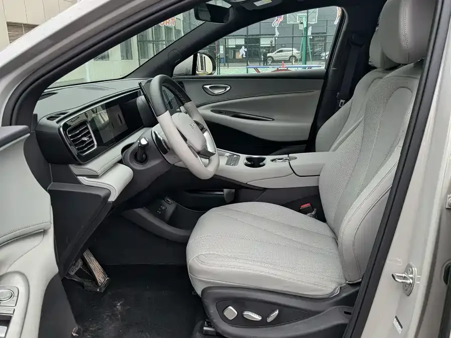 BYD Hiace 06 Hiace 06 2025 DM-i 205 Navigator Plus Edition 2025 — миниатюра 2