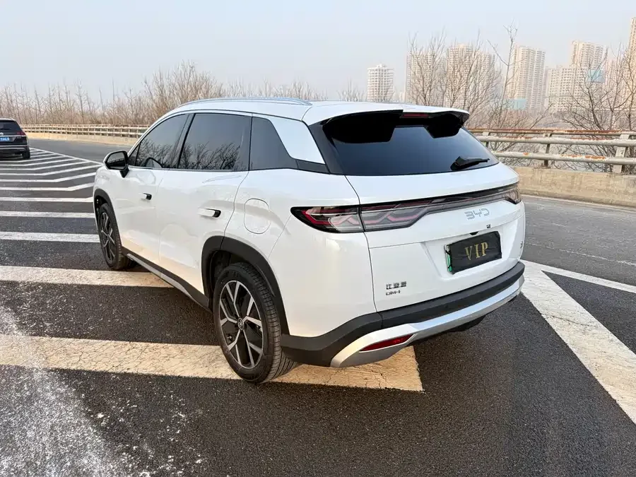 BYD Song L DM-i Song L DM-i 2025 Intelligent Driving Edition 160km Beyond Edition 2025 — миниатюра 4