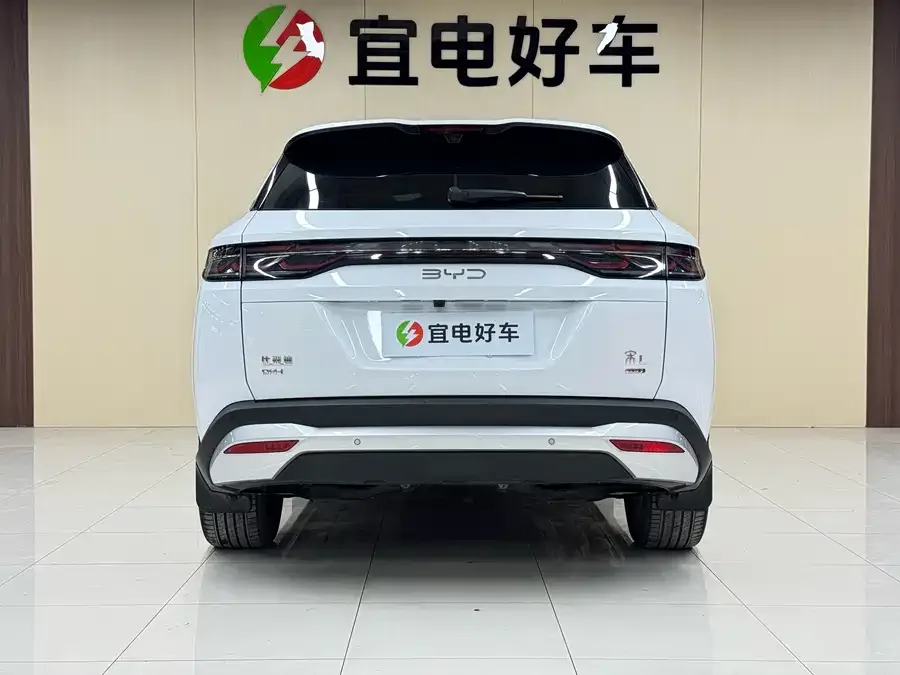 BYD Song L DM-i Song L DM-i 2025 Intelligent Driving Edition 112km Leading Model 2025 — миниатюра 4