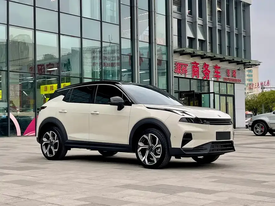 Lynk & Co 06 Lynk & Co 06 2025 Renew 1.5T Halo 2025 — миниатюра 3