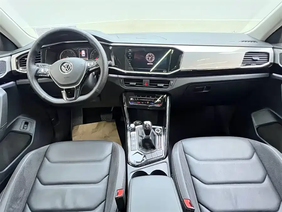 Volkswagen Tayron Tanyue 2022 280TSI 2WD Luxury Smart Edition 2022 — миниатюра 4