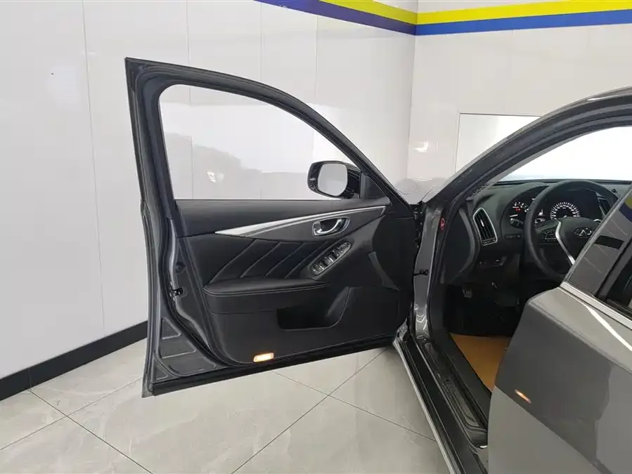 Infiniti Q50L 2022 2.0T Enjoy Edition 2024 — миниатюра 4