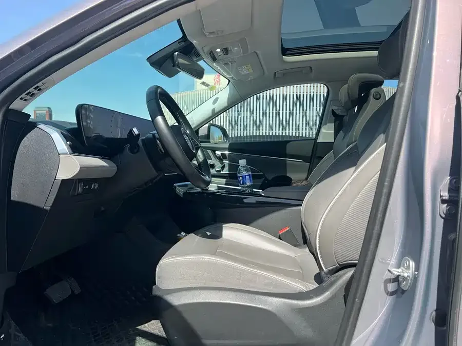 Buick E5 2023 Premium Standard Range Edition 2023 — миниатюра 2