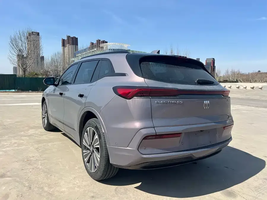 Buick E5 2023 Premium Standard Range Edition 2023 — миниатюра 4