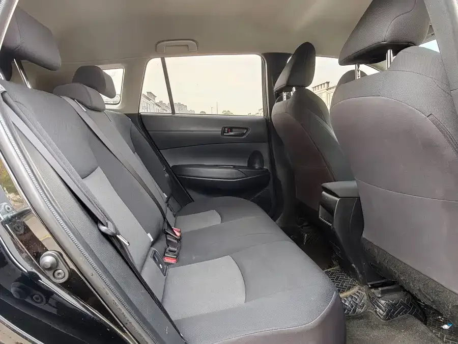 Toyota Frontlander Fenglanda 2022 2.0L CVT Elite Edition 2023 — миниатюра 3
