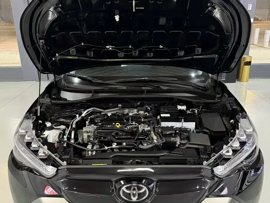 Toyota Frontlander Fenglanda 2023 2.0L CVT Luxury Edition 2023 — миниатюра 3