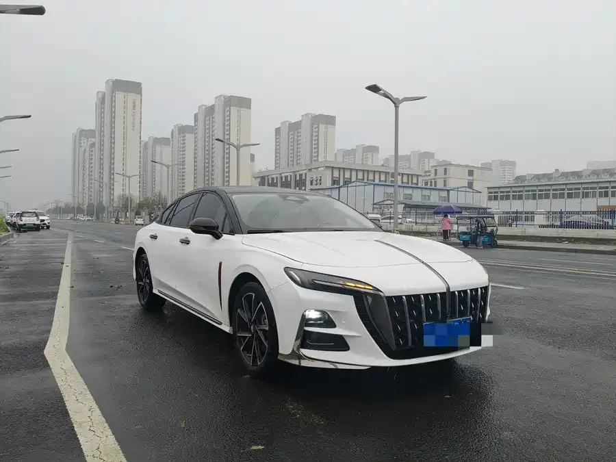 Hongqi H6 Hongqi H6 2025 2.0T American Edition 2025 — миниатюра 3