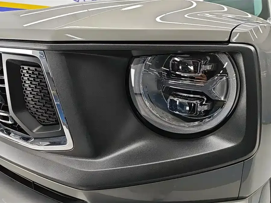 Haval Big Dog PLUS Haval Big Dog PLUS 2023 2.0T 2WD Trendy Wild Edition Plus 2024 — миниатюра 2
