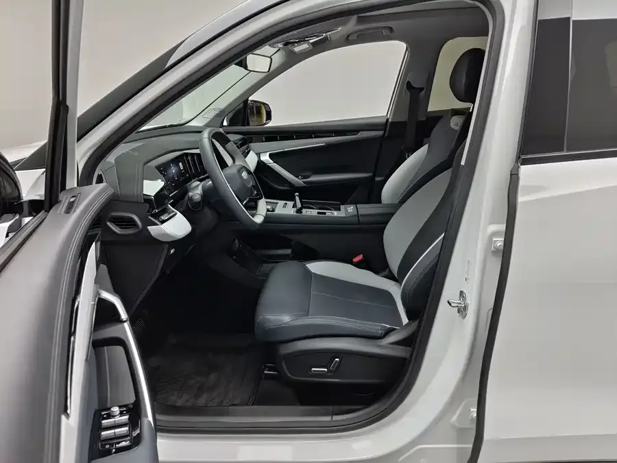 Geely Atlas L Boyue L 2024 1.5TD DCT Premium Edition 2024 — миниатюра 3