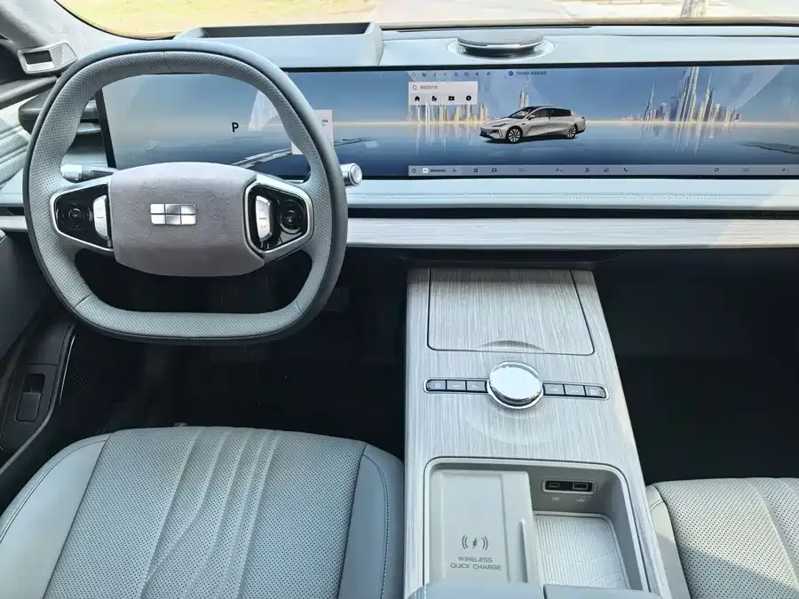 Geely Galaxy E8 Galaxy E8 2024 665km RWD Starship Smart Driving Edition 2024 — миниатюра 2