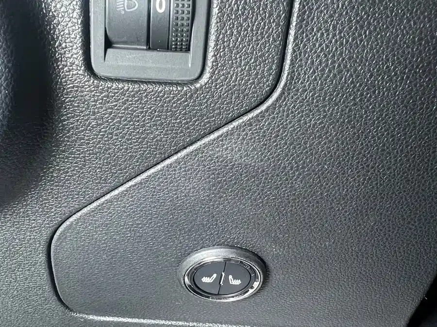 Jetta VS5 Jetta VS5 2023 280TSI Automatic Progressive Edition 2023 — миниатюра 3