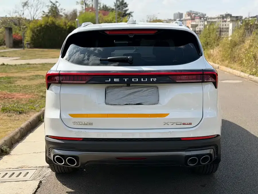 Jetour X70 PLUS JETOUR X70 PLUS 2025 1.5T Elite Edition 5 Seaters 2025 — миниатюра 2