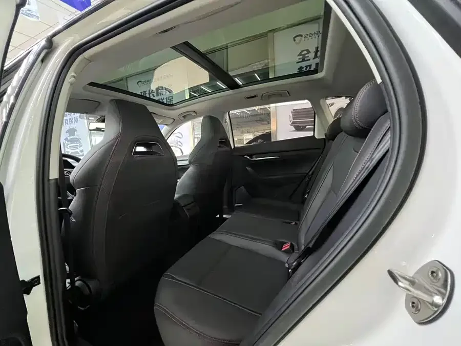 Skoda Kamiq 2021 KOMIC GT TSI230 DSG Flagship Edition 2023 — миниатюра 4