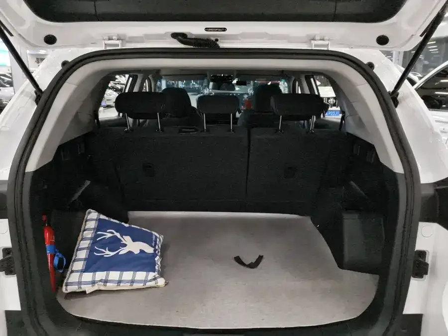 Jetour X70 JETOUR X70 2023 1.5T DCT Beyond PRO Edition 5 Seaters 2023 — миниатюра 2