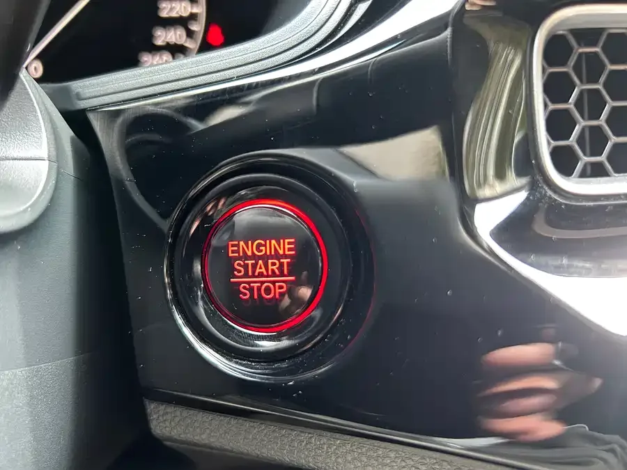 Honda Integra Stylish 2023 240TURBO Manual Exclusive Edition 2025 — миниатюра 5