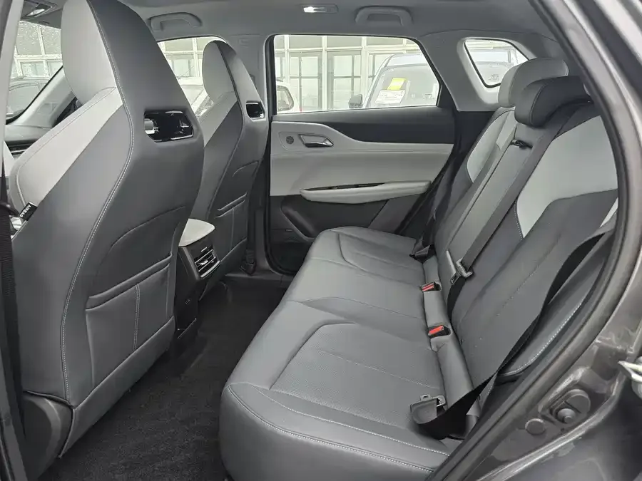 Changan UNI-Z Changan UNI-Z 2025 1.5T Premium Edition 2024 — миниатюра 3