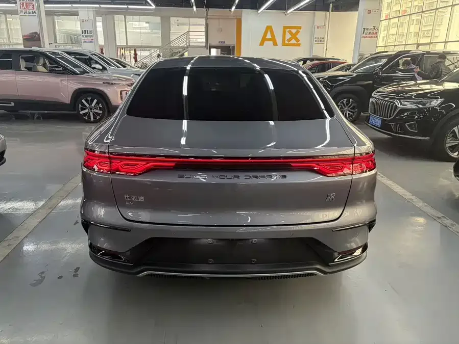BYD Second-hand Han 2023 EV Champion Edition 605KM Front-wheel Drive Premium 2023 — миниатюра 5