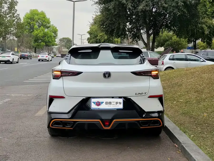 Changan UNI-T Changan UNI-T 2023 Second Generation 1.5T Sports Edition Premium 2022 — миниатюра 2