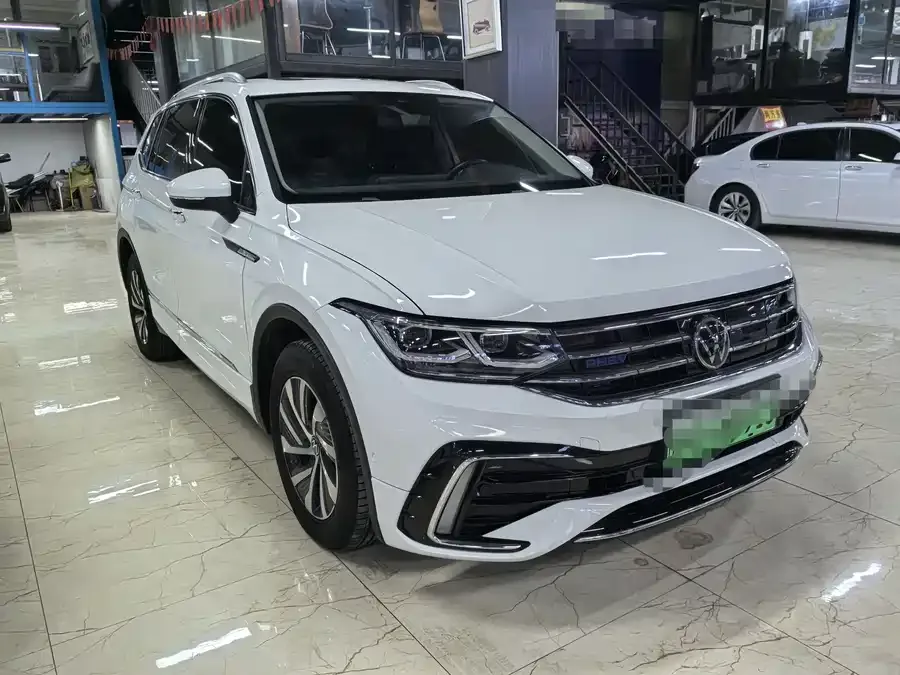 Volkswagen Tiguan L New Energy Tiguan L New Energy 2022 430PHEV Plug-in Hybrid Flagship Edition 2022 — миниатюра 3
