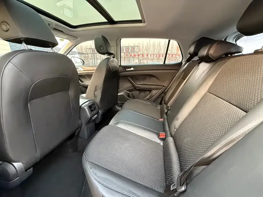 Volkswagen Tacqua Tanying 2023 200TSI DSG Yuezhi Connected Edition 2023 — миниатюра 3