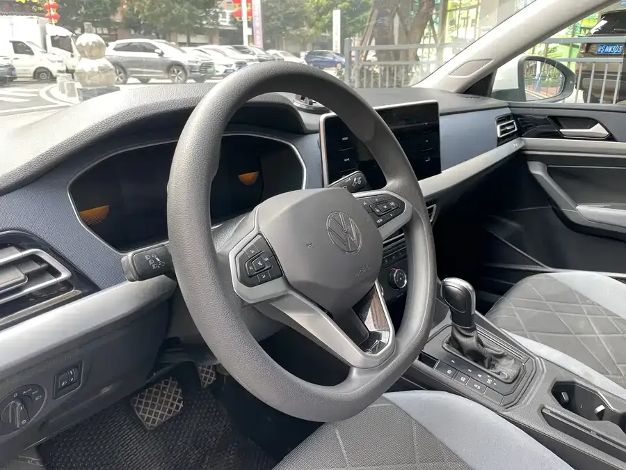Volkswagen Lavida Lavida 2023 facelift 1.5L automatic Deyi version 2023 — миниатюра 4