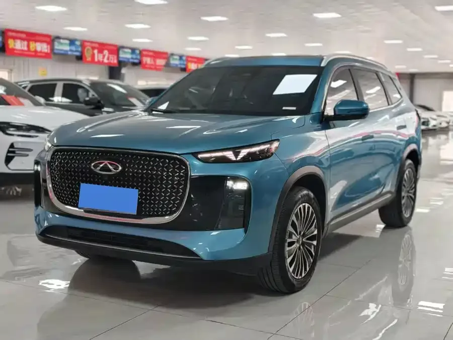 Chery Tiggo 8 PLUS C-DM Tiggo 8 PLUS C-DM 2025 1.5T 116km Premium 5-seater 2025 — фото 1, купить с доставкой в Москву