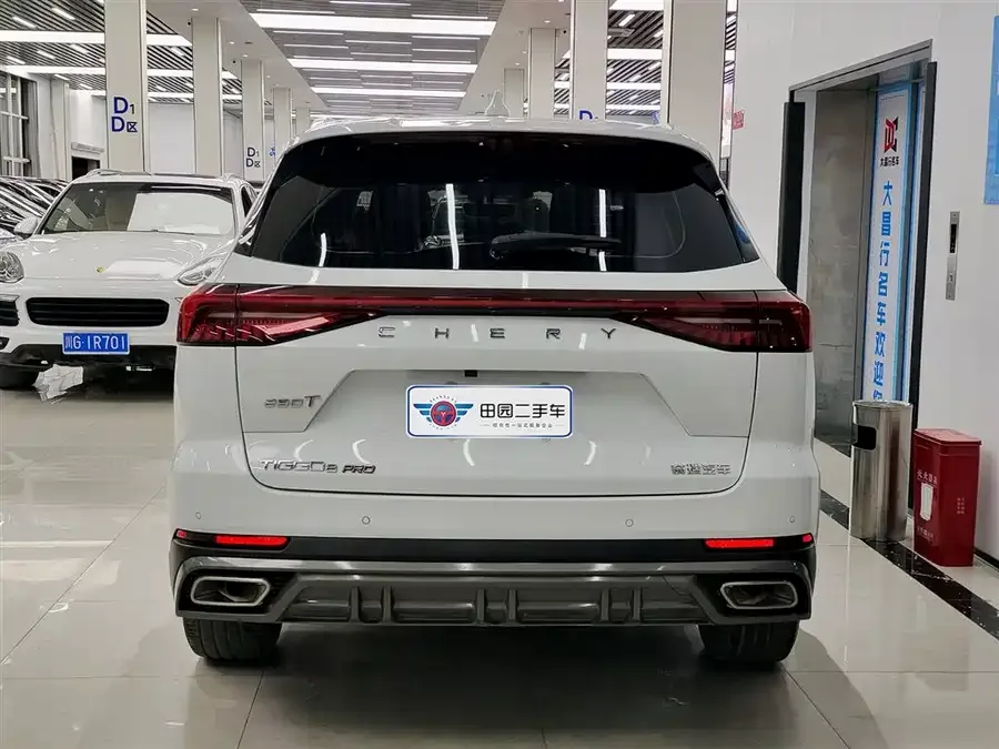 Chery Tiggo 8 PRO Tiggo 8 PRO 2022 290T 2WD Sky Edition 7 Seaters 2023 — миниатюра 2