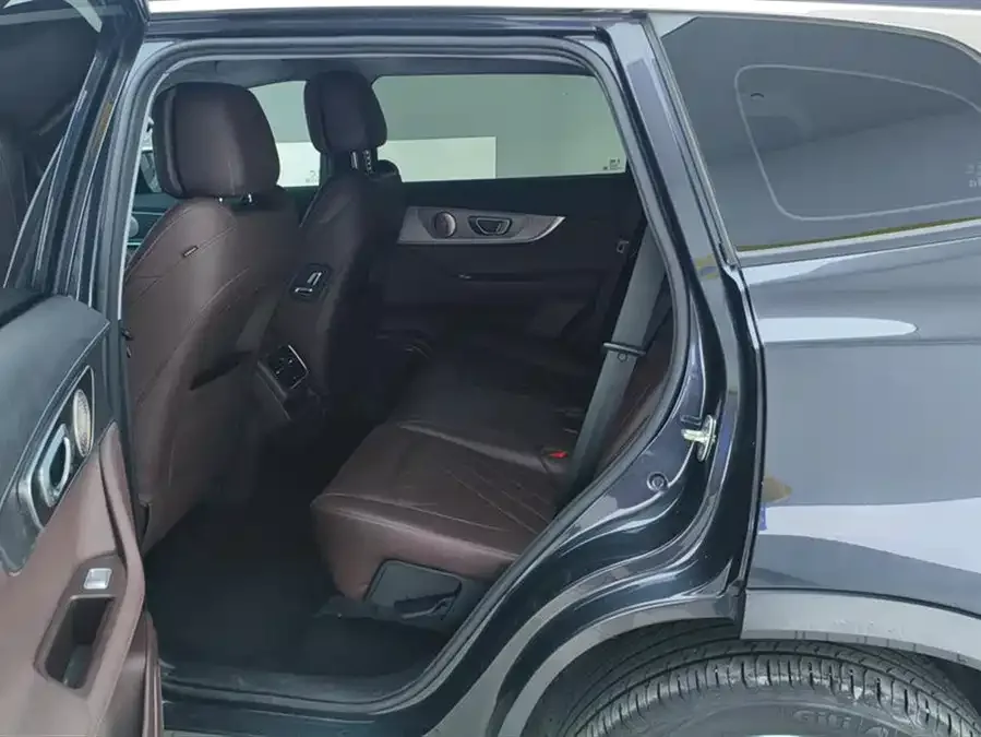 Chery Tiggo 8 PLUS Tiggo 8 PLUS 2024 Champion Edition 390TGDI DCT Heroic Edition 5 Seaters 2024 — миниатюра 5