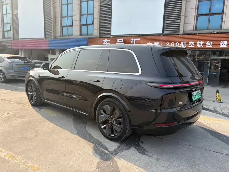 Lixiang L9 Ideal L9 2022 Max 2024 — миниатюра 2