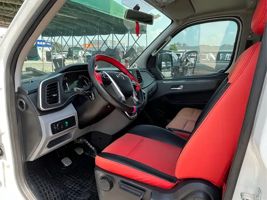 Maxus Xintu V80 Xintu V80 2024 Model, Aoyuntong 6MT, Long Wheelbase, Ultra-Low Roof, 147Ps, 6/7/8/9 Seats 2024 — миниатюра 3