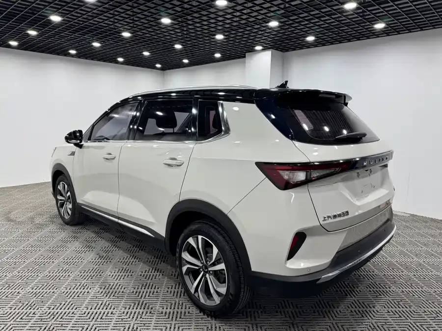 Wuling Xingchen Wuling Xingchen 2021 1.5T CVT Xinghui Edition 2022 — миниатюра 3