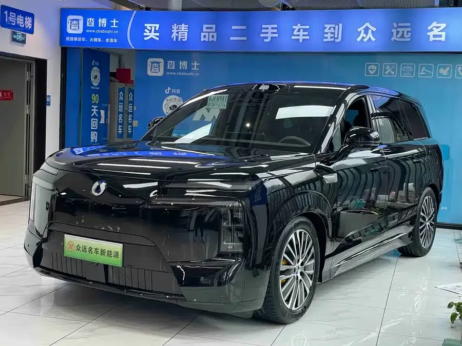 BYD N8L Denza N8L 2025 Premium Edition 2025 — фото 1, купить с доставкой в Москву