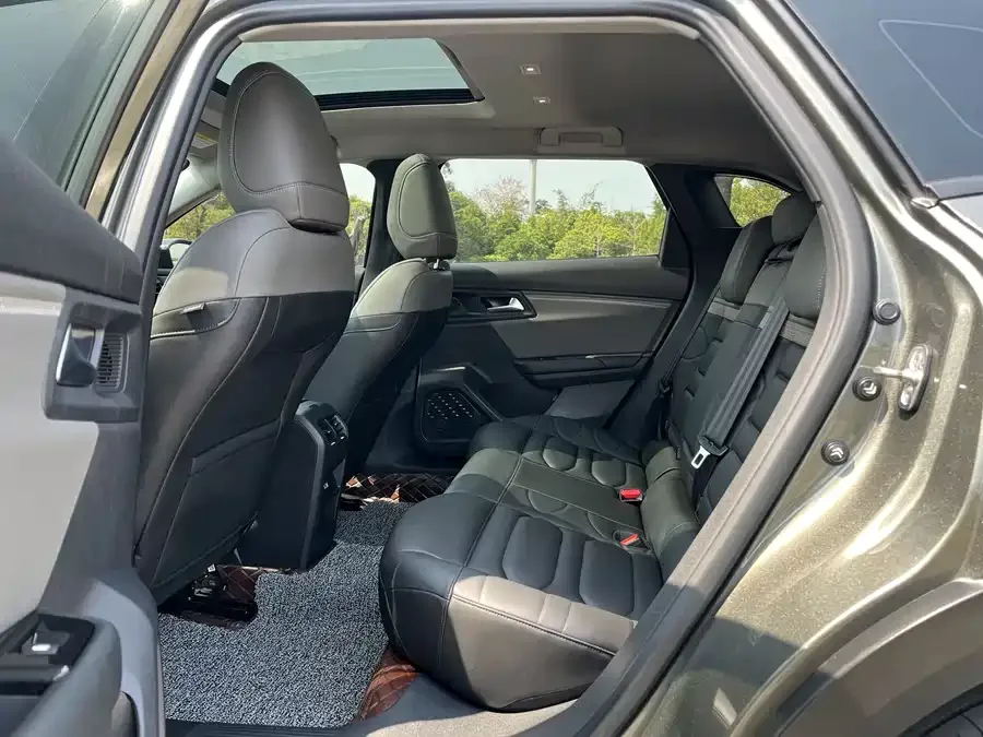 Citroen Versailles C5 X Versailles C5 2023 — миниатюра 4