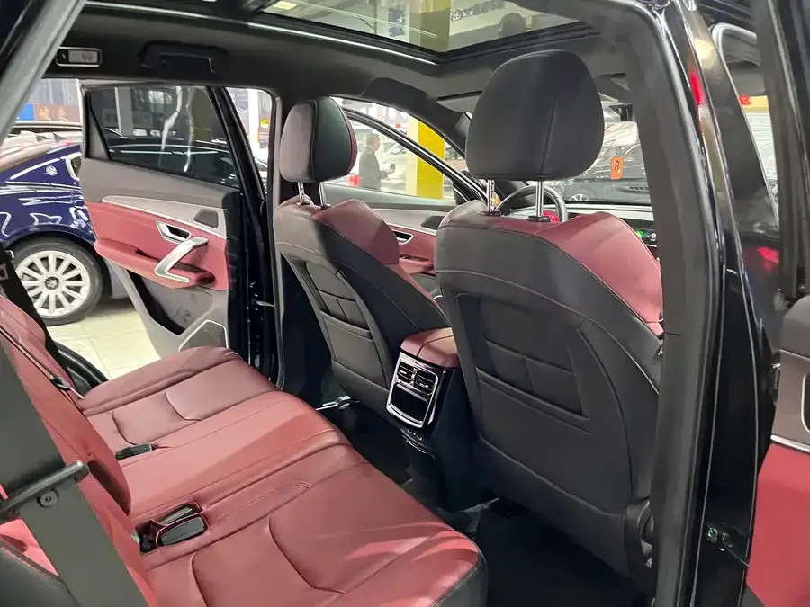 Jetour X70 PLUS JETOUR X70 PLUS 2023 1.5T DCT Ziqiang PRO 5-seater 2023 — миниатюра 4