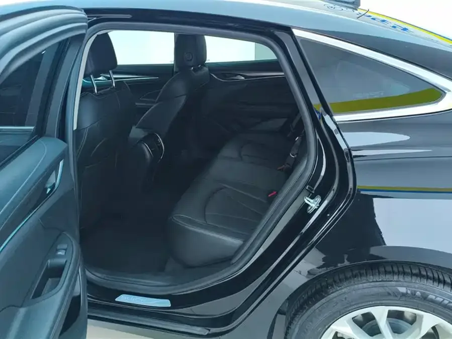 Buick LaCrosse LaCrosse 2022 552T Luxury 2023 — миниатюра 5