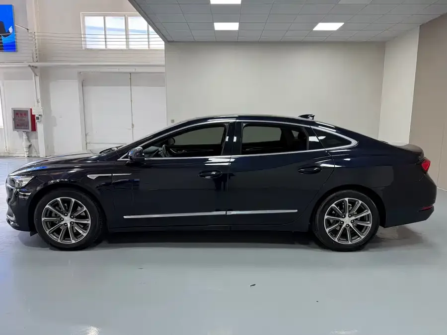 Buick LaCrosse LaCrosse 2022 652T Luxury 2022 — миниатюра 4