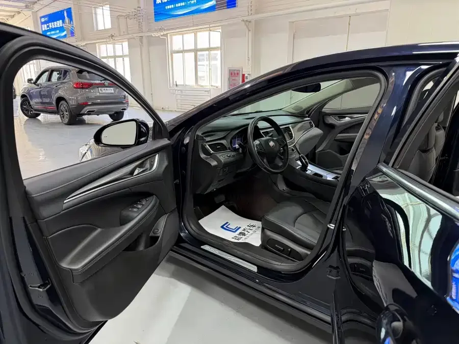 Buick LaCrosse LaCrosse 2022 652T Luxury 2022 — миниатюра 5