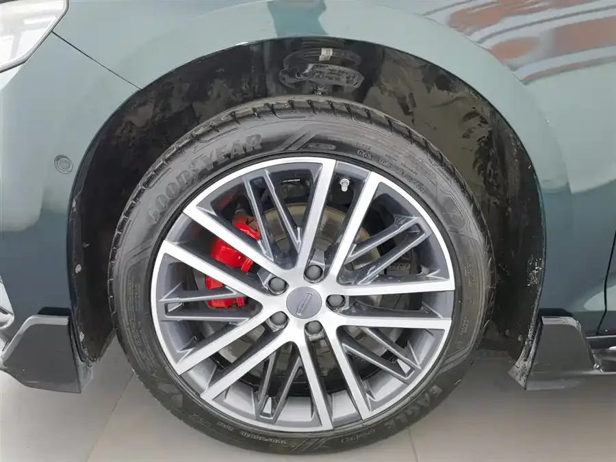 Geely Xingrui Xingrui 2023 2.0TD only available in green version 2023 — миниатюра 5