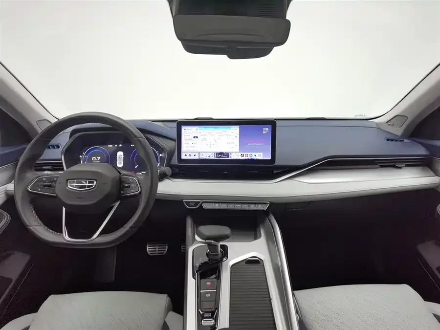 Geely Xingrui Xingrui 2023 2.0TD Premium Edition 2023 — миниатюра 2