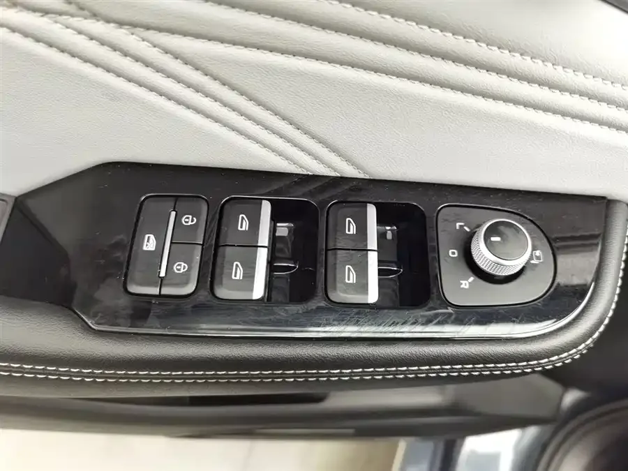 Geely Xingrui Xingrui 2023 2.0TD Premium Edition 2023 — миниатюра 3