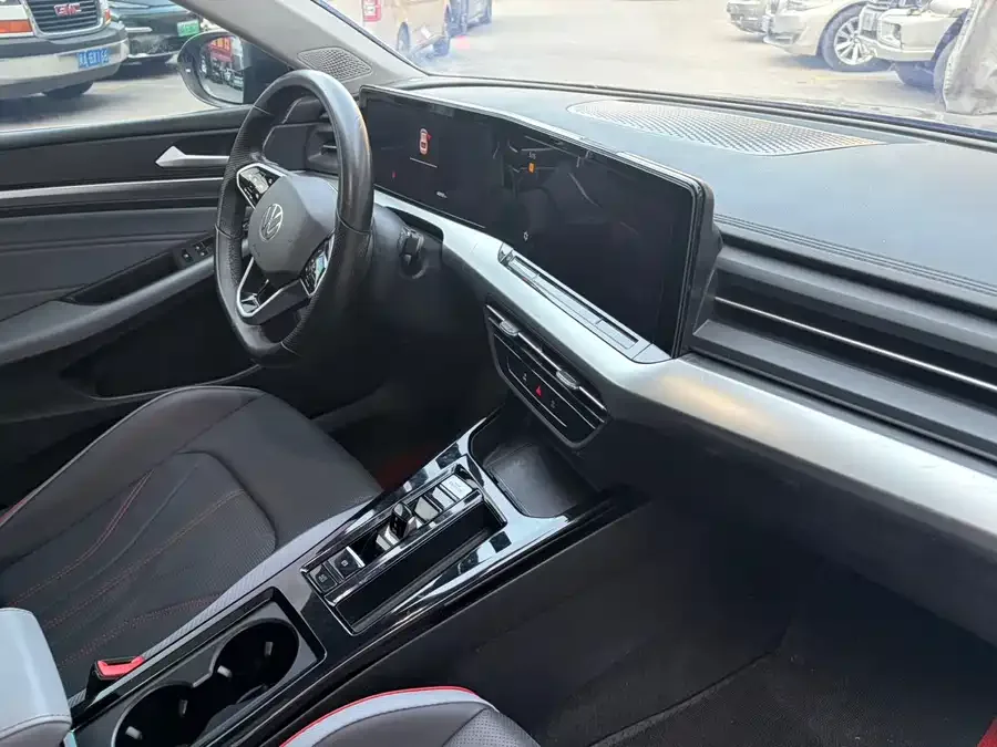Volkswagen Lamando Lingdu 2023 Lingdu L 280TSI DSG Hot Edition 2023 — миниатюра 3