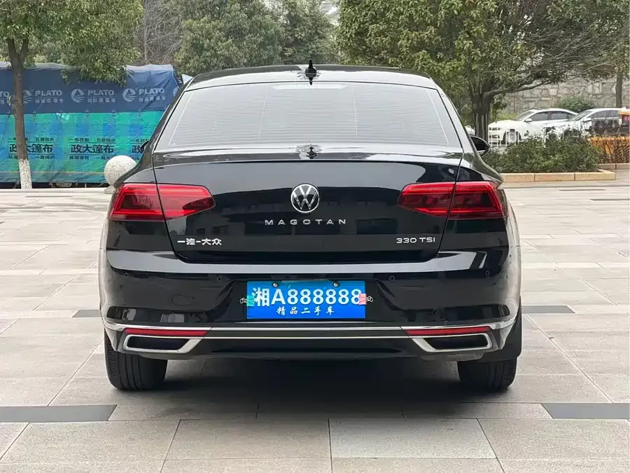 Volkswagen Magotan Magotan 2020 330TSI DSG Leading Edition 2022 — миниатюра 2