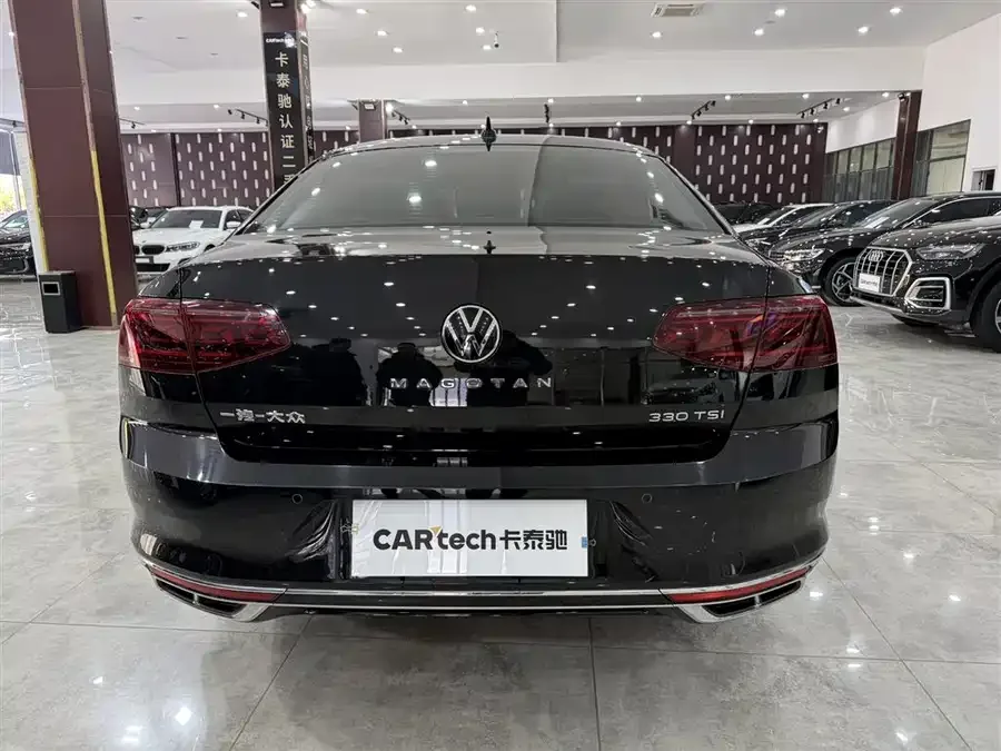 Volkswagen Magotan Magotan 2023 2 million commemorative edition 330TSI DSG leading model 2023 — миниатюра 2