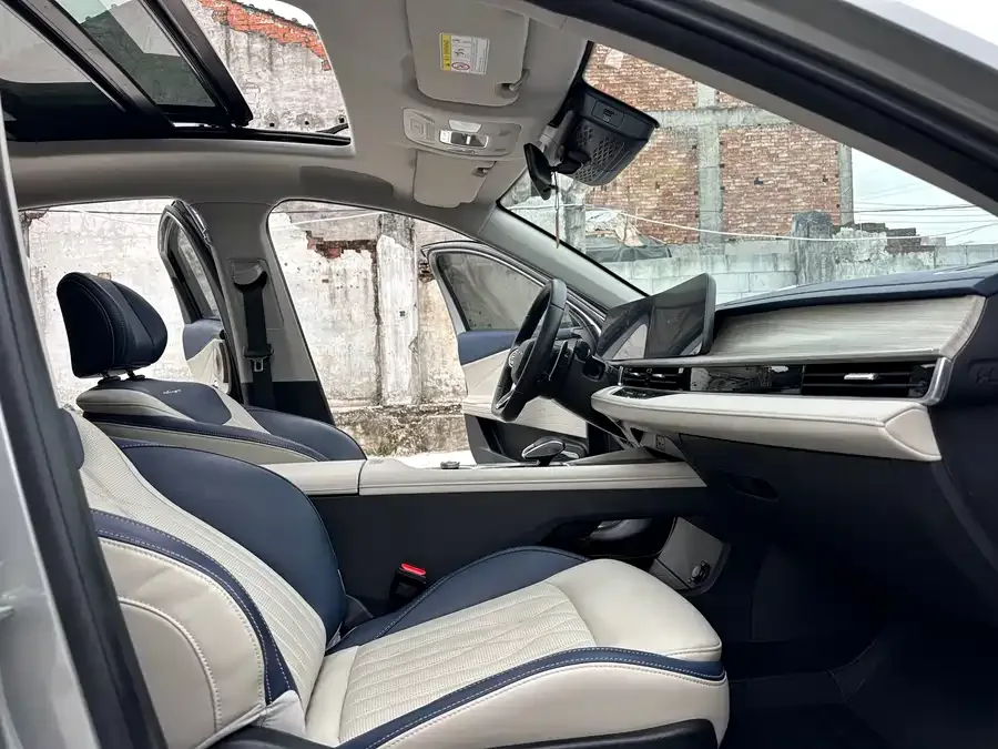 Chery Arrizo 8 Arrizo 8 2024 1.6T DCT Intelligent 2024 — миниатюра 4