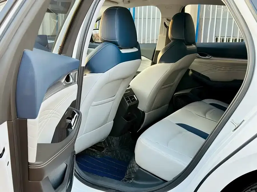Geely Xingrui Xingrui 2021 2.0TD Premium Edition 2022 — миниатюра 2
