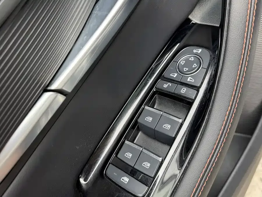 BYD Song PLUS Song PLUS 2020 1.5T Automatic Premium Edition 2022 — миниатюра 4