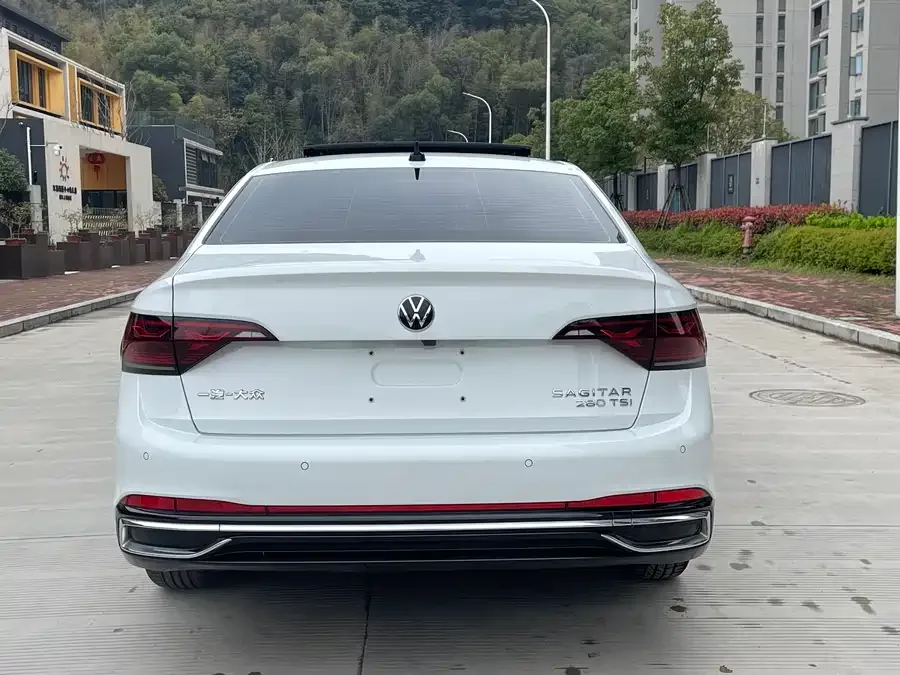 Volkswagen Sagitar 2023 Sagitar 280TSI DSG Beyond Edition 2022 — миниатюра 2