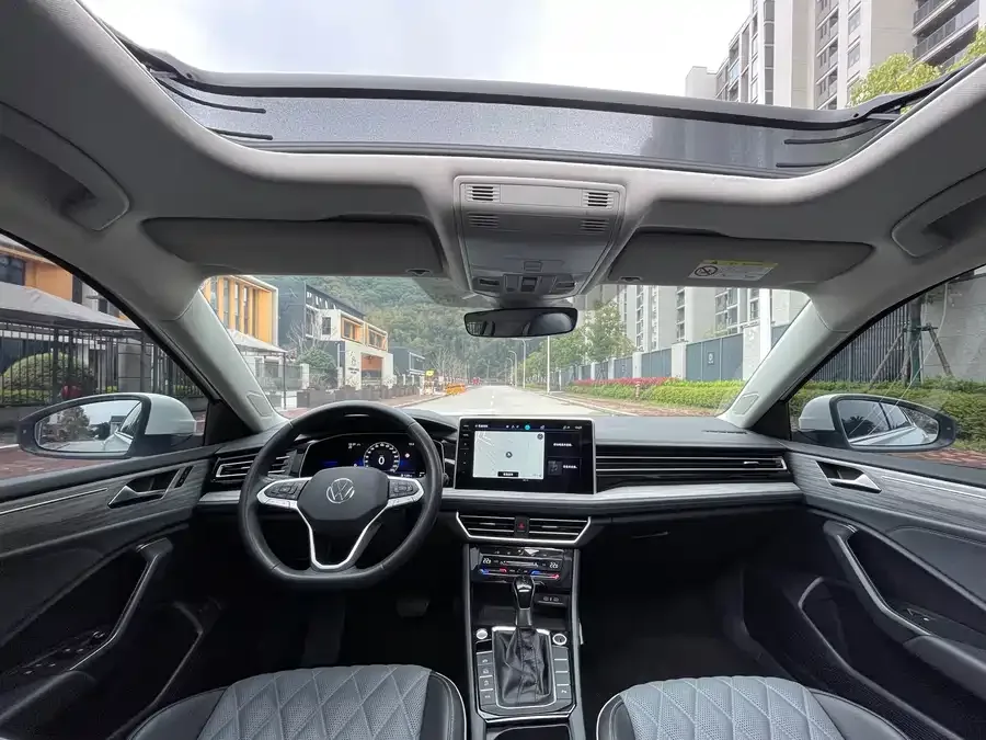 Volkswagen Sagitar 2023 Sagitar 280TSI DSG Beyond Edition 2022 — миниатюра 3